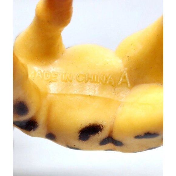 Giraffe Miniature Plastic Toy Home Decor Shelf Sitter Collectible Gift - Picture 8 of 12